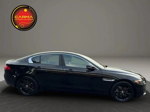 Used 2018 Jaguar XE Premium RWD image 76