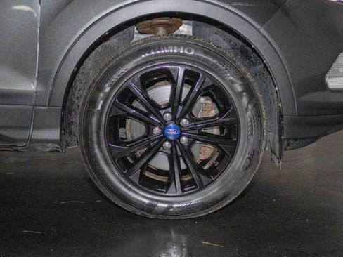 Used 2018 Ford Escape SEL image 6