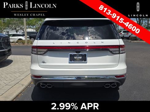 Certified 2025 Lincoln Aviator Reserve w/ Illumination Package RWD image 5