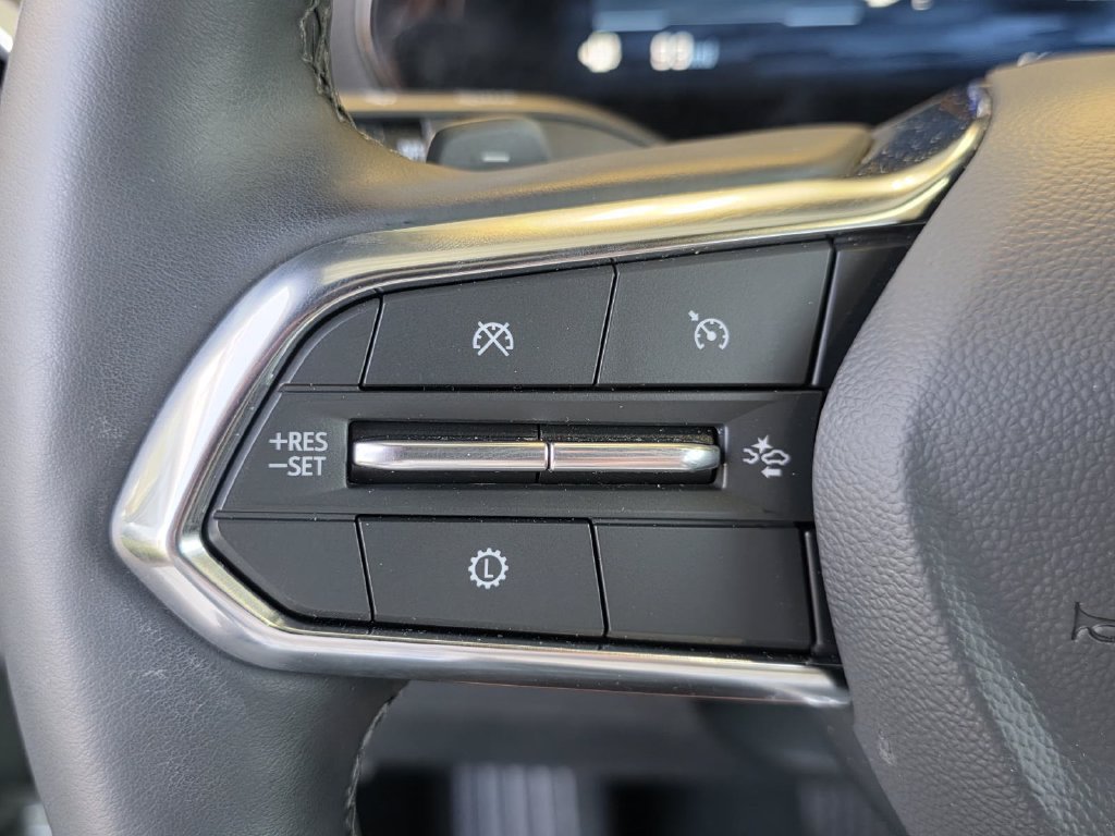 Used 2026 Chevrolet Equinox LT w/ Convenience Package II FWD image 23