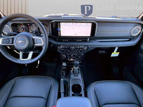 New 2026 Jeep Wrangler Unlimited Sahara AWD/4WD image 11