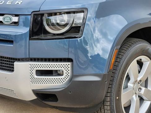 Used 2024 Land Rover Defender 110 S image 8