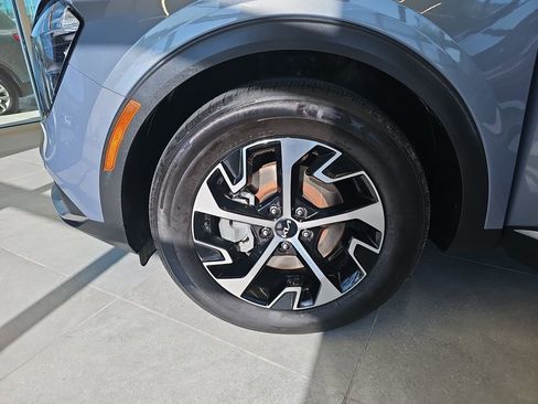 Certified 2023 Kia Sportage EX image 35