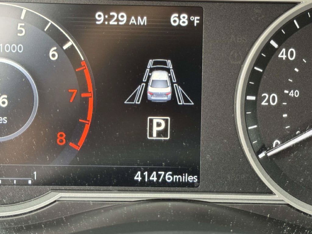Used 2024 Nissan Versa SR w/ Trunk Package FWD image 14