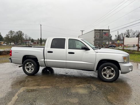 Used 2011 Dodge Dakota Big Horn image 9