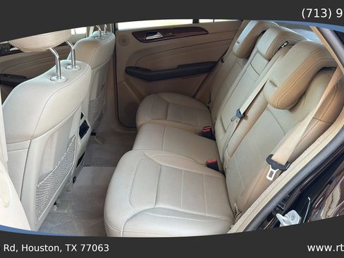 Used 2015 Mercedes-Benz ML 350 ML 350 Sport Utility 4D image 25