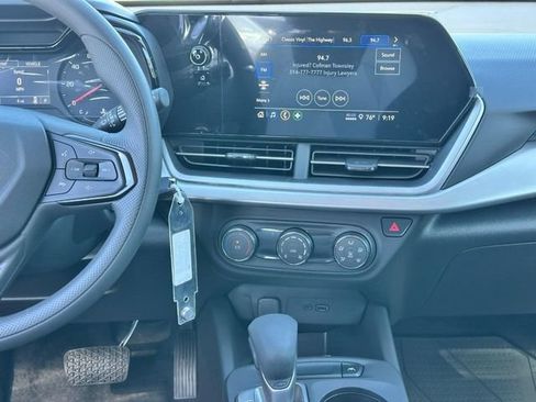 New 2026 Chevrolet Trax LS FWD image 7