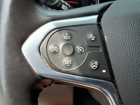 Used 2021 Chevrolet Traverse LT AWD/4WD image 37