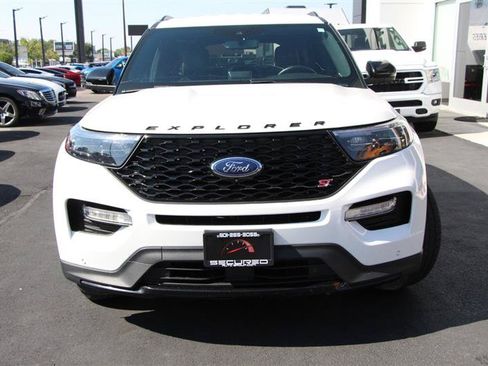 Used 2022 Ford Explorer ST w/ Equipment Group 401A AWD/4WD image 3