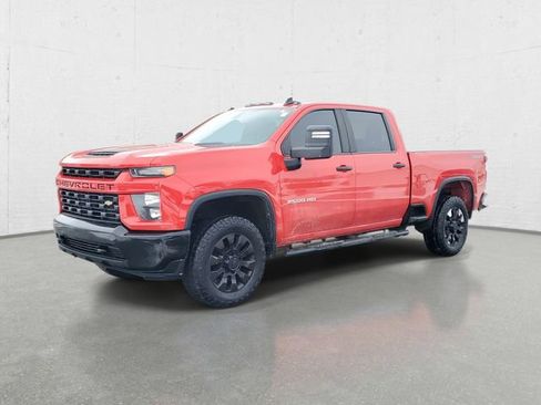 Used 2020 Chevrolet Silverado 2500 Custom w/ Custom Value Package image 4