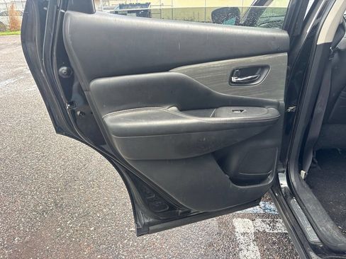 Used 2017 Nissan Murano SL w/ SL Technology Package AWD/4WD image 12