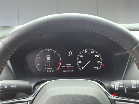 Used 2023 Honda HR-V Sport image 11