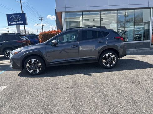 Certified 2025 Subaru Crosstrek 2.5i Limited w/ Crosstrek Mirror Package image 10