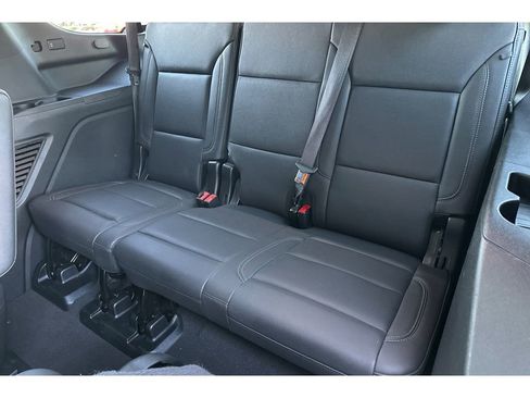 Used 2024 Chevrolet Tahoe LT image 16