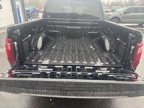 Used 2025 Ford F150 STX w/ Equipment Group 201A FX4 image 5