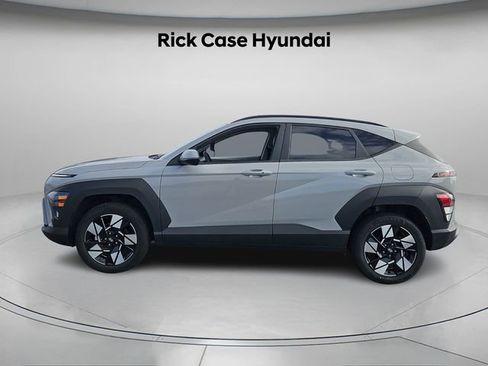 Certified 2025 Hyundai Kona SEL image 3