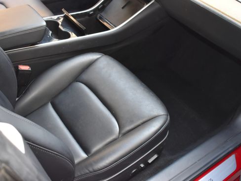 Used 2019 Tesla Model 3 Standard Range Plus RWD image 12