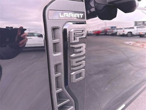 Used 2024 Ford F350 Lariat w/ Lariat Ultimate Package image 32