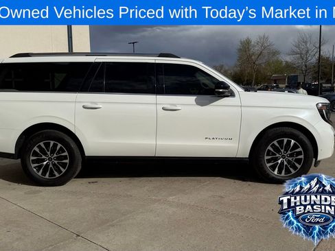 Used 2025 Ford Expedition Max Platinum AWD/4WD image 4