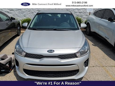 Used 2019 Kia Rio S FWD image 2