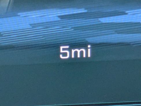 New 2026 Chevrolet Traverse LT image 24