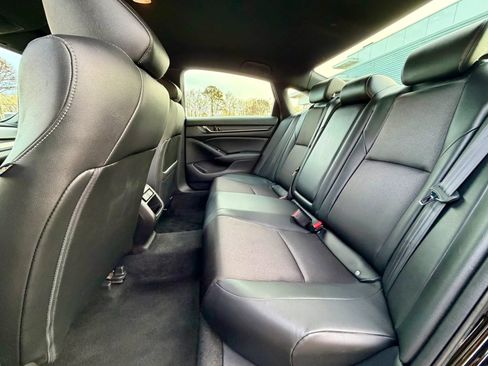 Used 2021 Honda Accord Sport image 24