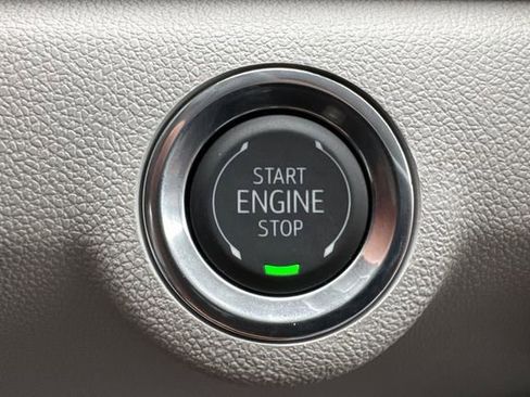 New 2026 GMC Terrain Denali w/ LPO, Floor Liner Package image 26