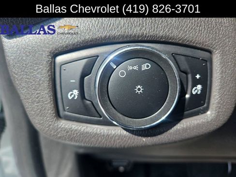 Used 2018 Ford Transit Connect XL FWD image 18