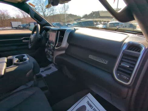 Used 2025 RAM 1500 Big Horn image 28