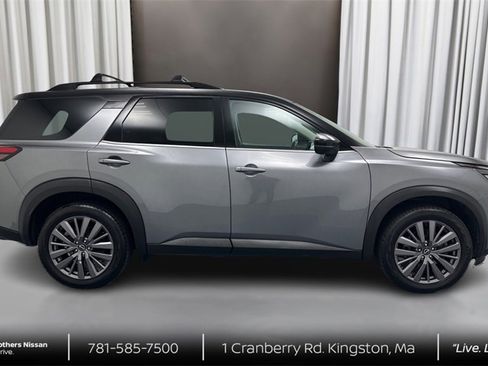 Certified 2023 Nissan Pathfinder SL w/ SL Premium Package image 4