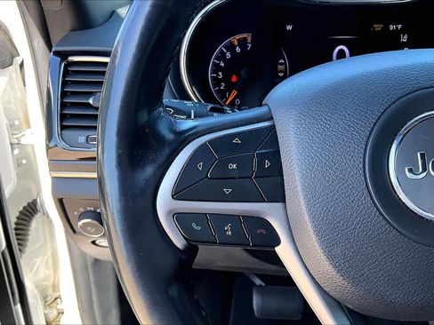 Used 2020 Jeep Grand Cherokee High Altitude AWD/4WD image 19