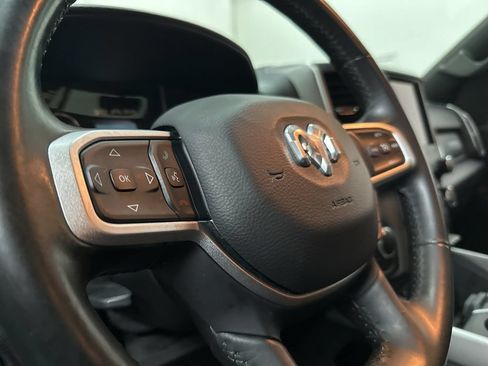 Used 2019 RAM 1500 Big Horn AWD/4WD image 32