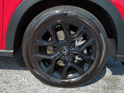 Used 2024 Honda HR-V Sport image 11