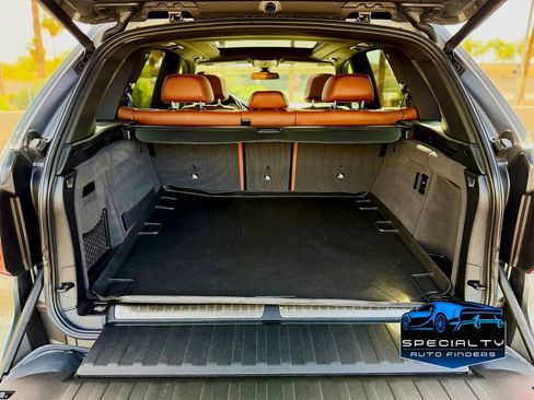 Used 2017 BMW X5 xDrive40e image 13