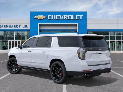 New 2026 Chevrolet Suburban High Country image 5