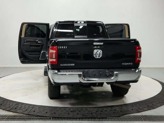 Used 2022 RAM 3500 Laramie AWD/4WD image 15