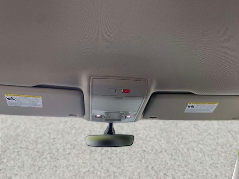 Certified 2023 Volkswagen Atlas SE AWD/4WD image 19