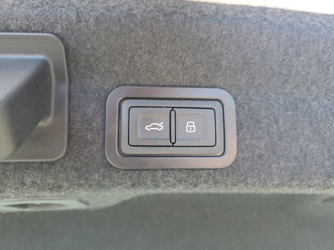 Used 2021 Audi A6 Premium Plus w/ Premium Plus Package AWD/4WD image 9