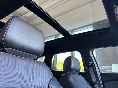 Used 2021 Chevrolet Blazer RS AWD/4WD image 17