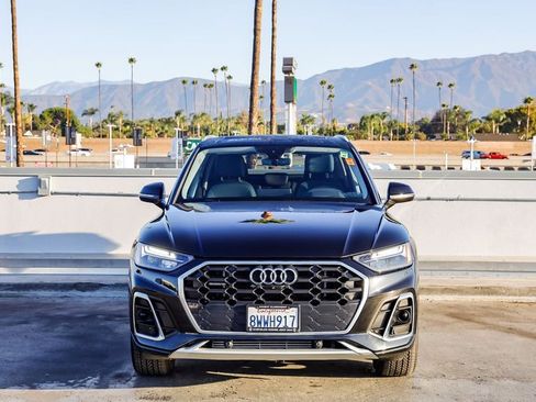 Used 2021 Audi Q5 e Premium Plus w/ Premium Plus Package image 3