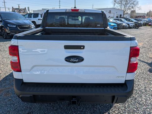 Used 2024 Ford Maverick Lariat image 4