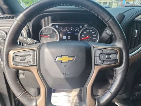 Used 2022 Chevrolet Silverado 2500 High Country AWD/4WD image 14