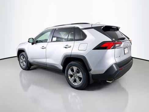 New 2025 Toyota RAV4 XLE image 5