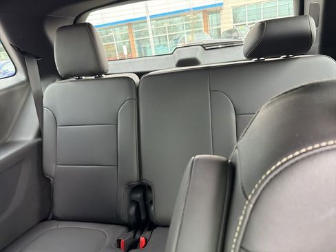 Used 2023 Chevrolet Traverse LT w/ LPO, Floor Liner Package image 16