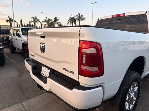 Used 2024 RAM 2500 Laramie AWD/4WD image 12