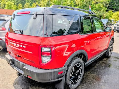 Used 2023 Ford Bronco Sport Outer Banks w/ Tech Package AWD/4WD image 6
