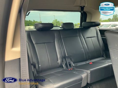 Used 2024 Ford Expedition XLT AWD/4WD image 21
