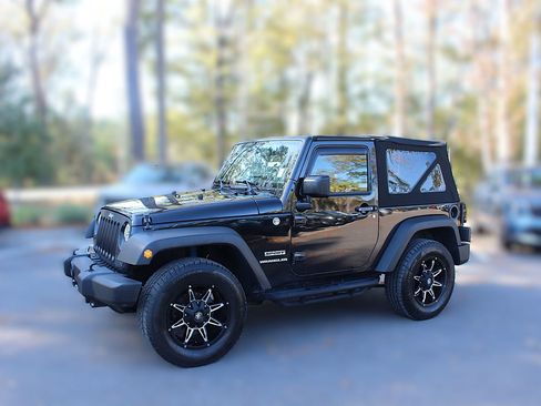 Used 2015 Jeep Wrangler Sport image 5
