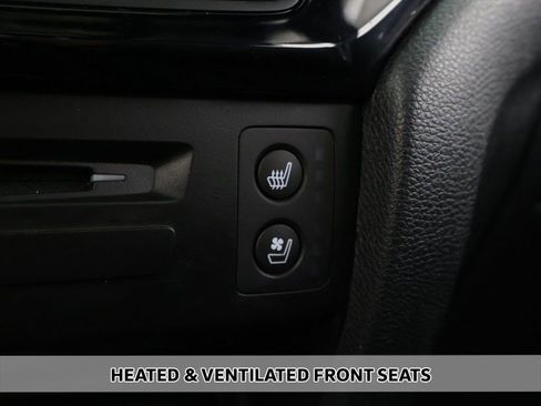 Used 2022 Honda Pilot Black Edition image 9