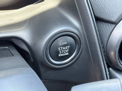 Used 2021 MAZDA CX-3 Sport FWD image 18